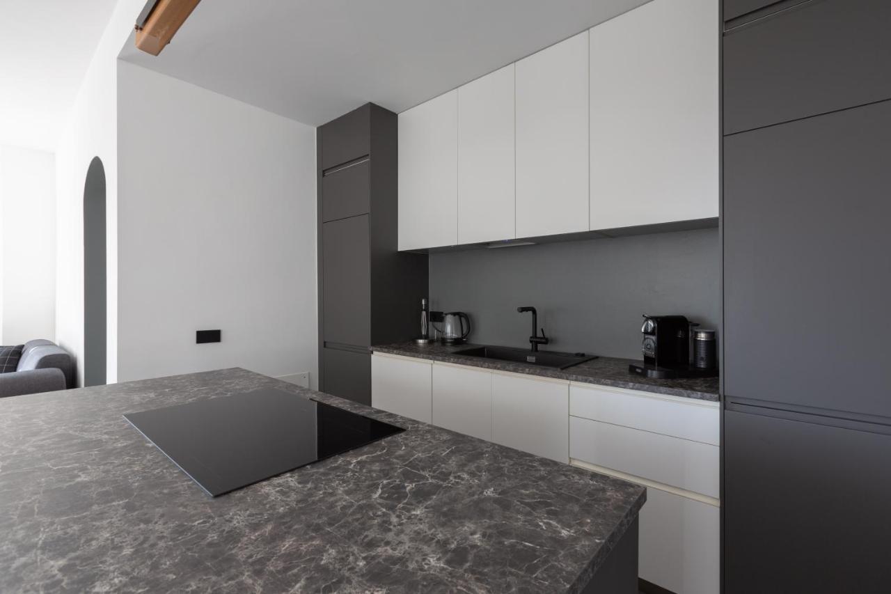 Апартаменти Sant'Ambrogio Bright And Stylish Flat Мілан Екстер'єр фото